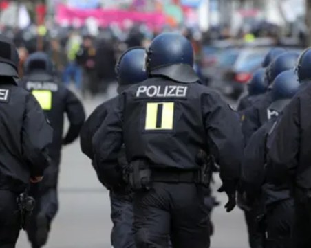 В Германия заловиха фалшификатори на документи, изготвяни в България