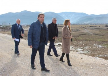 Проверката на Северната скоростна тангента продължава а регионалният министър Иван