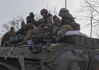 Украинските сили продължават да удържат позициите си в района на