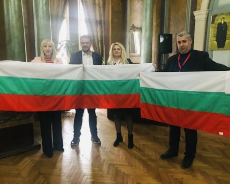 С празничен концерт учениците от ОУ „Княз Александър I