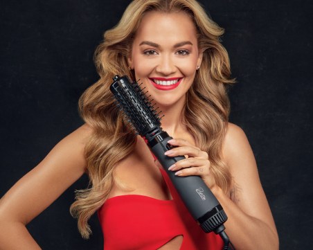 Звезден блясък в косите за 8 март с Рита Ора и Lidl от днес