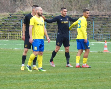 Марица загуби от фаворита за елита