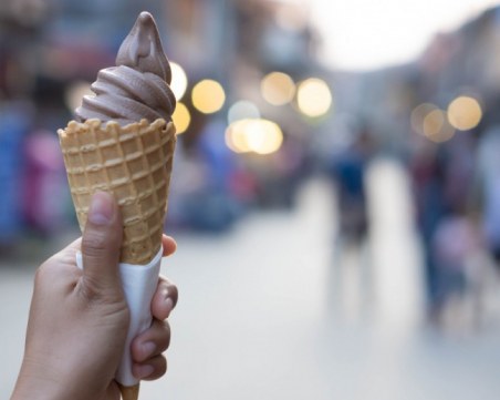 Заведение в Германия предлага сладолед с вкус на щурец