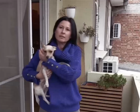 Междусъседски войни: Мъж намушка съсед и жена му в Поморие, дразнел се на лая на кучето им