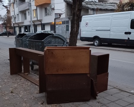 Събират едрогабаритни отпадъци от кварталите в Пловдив