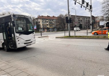 Полицията задържа шофьорът на автобус от градския транспорт който днес