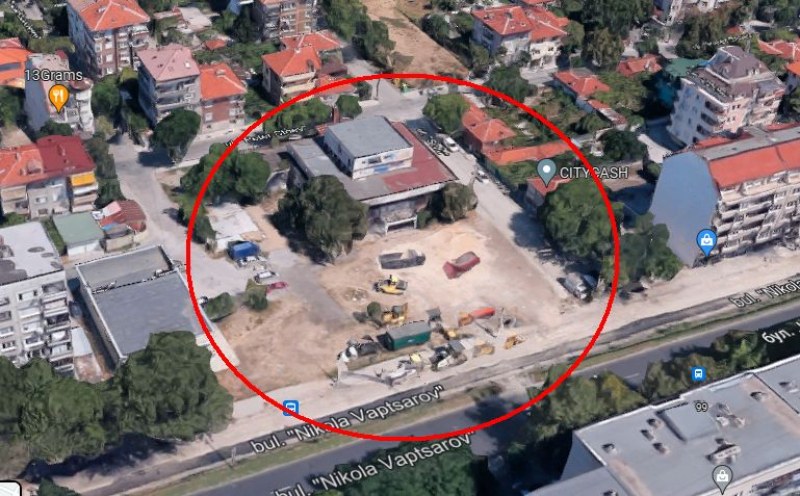 Ново жилищно гето в Кючука? Хазартен бос взима на безценица имота под баня Русалка