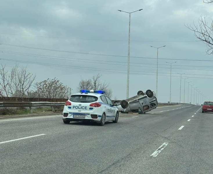 Катастрофа е станала преди минути на Асеновградско шосе. Прочетете ощеКола се