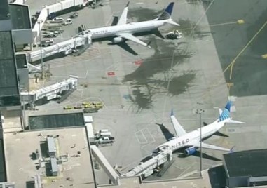 Два самолета които трябваше да излетят от международното летище Логан
