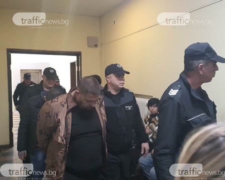 Банкова измама за 102 000 лева в Пловдив! Шестима с обвинения