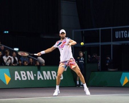 Григор Димитров остава 25-ти в световната ранглиста, Томова отстъпва