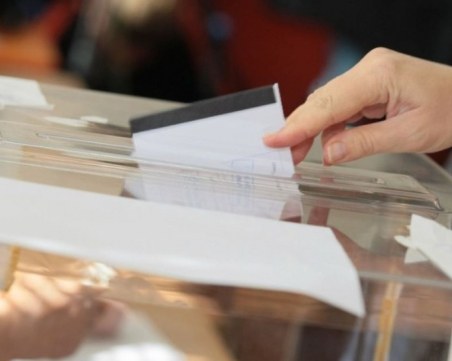 ЦИК показа бюлетините за вота