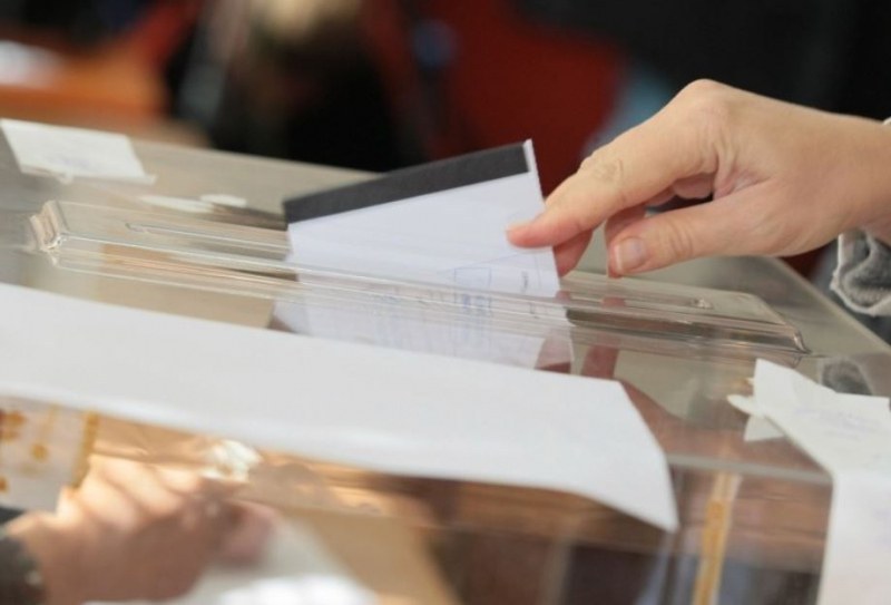ЦИК показа бюлетините за вота