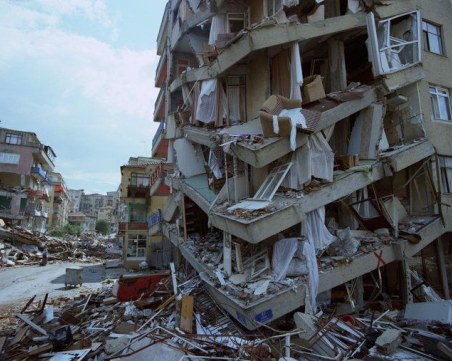 Ердоган: Жертвите на труса в Турция вече надминаха 46 000