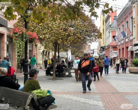 Джебчийка обра тийнейджър на Главната, обир и пред супермаркет на „Пещерско шосе”