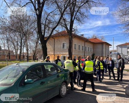 Полиция и БАБХ с масова акция в Пловдивско, инспектират наред къщи и търговски обекти