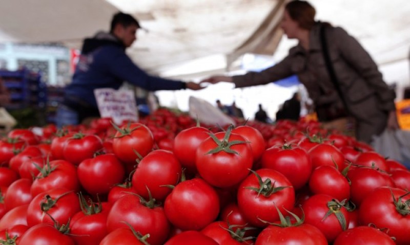Турция ще продължи да изнася домати. Забраната, която беше наложена