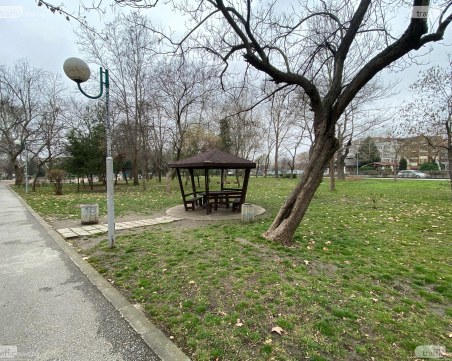 Битката с калните петна: Изграждат поливни системи в 6 парка и на 20 дка на Гребната база