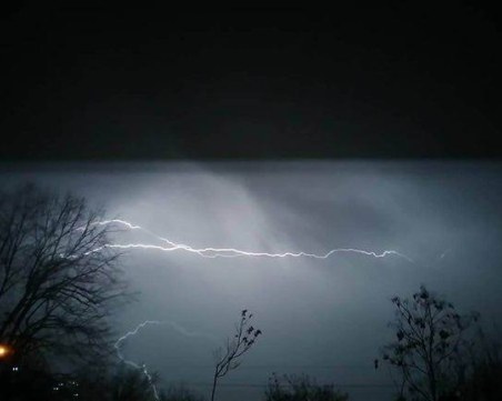 Гръмотевични бури и градушки удариха Северозападна България