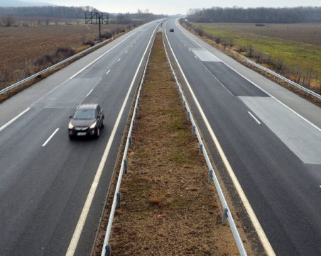 Иван Шишков: Магистралите ни са като скъпи дънки - с много кръпки и малко дупки