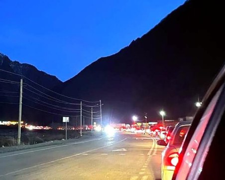 Руснаци масово бягат от Грузия! Жестоки задръствания на границите