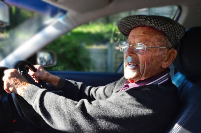 EК иска: Всички шофьори над 70 години да се явяват на изпит за преиздаване на книжка