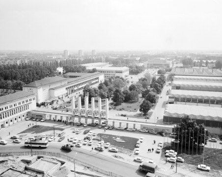 От старите ленти! Строежът на подлеза на Панаира