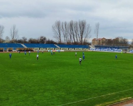 Дубълът на Локо с впечатляваща победа! Разби лидера Несебър като гост