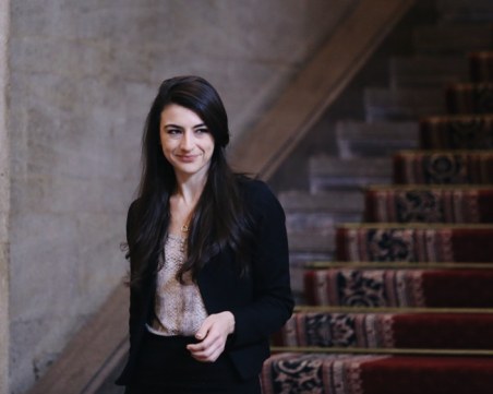 Лена Бориславова:  Не бих пожелала на никого да минава през толкова интензивна атака