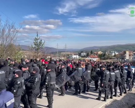 Кметът на Бистрица пострада при сблъсък между фенове на мача между двете ЦСКА-та