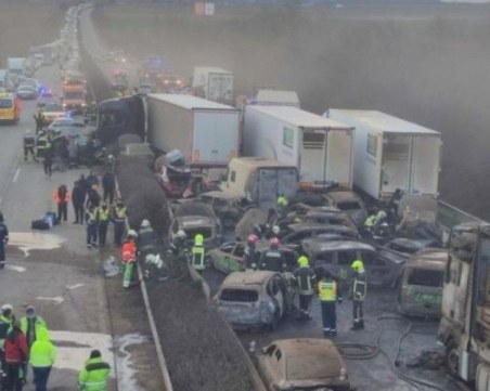 МВнР: Няма данни за пострадали българи във верижната катастрофа в Унгария
