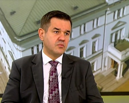 Никола Стоянов: Таванът за надценките може да влезе още в началото на април