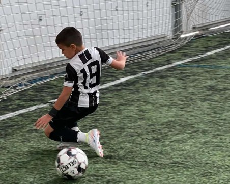 След инцидента на игрището до ВСИ: Родители алармират за лошо стопанисване, фирмата твърди за изрядност