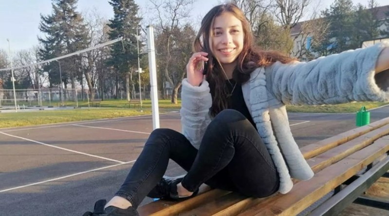 Момиче е парализирано след тежка катастрофа, има нужда от нашата помощ