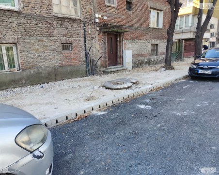 КАТ не позволиха да се прехвърли строителството на бул. „Хаджи Димитър” без тротоари