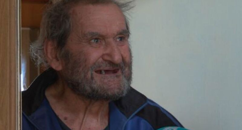 92-годишният Стефан Стефанов от Сливен бе хванат от полицаите да