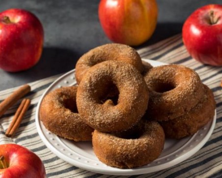 Да готвим като италианци: Вкусни понички с крем