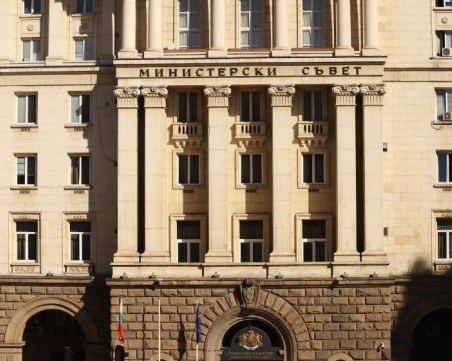 МС: Не е обсъждан нов договор за предоставяне на военна помощ за Украйна