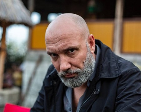 Захари Бахаров подкрепи Вергов: Някой трябва да поднесе цвете на майка му