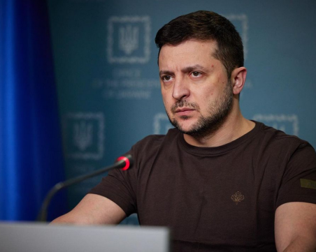 Зеленски уволни трима областни управители