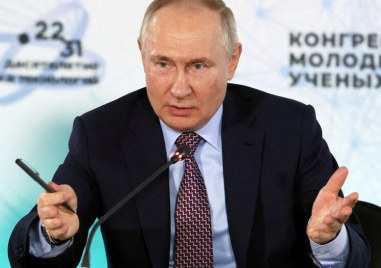 Руският президент Владимир Путин призова днес руските милиардери и бизнес