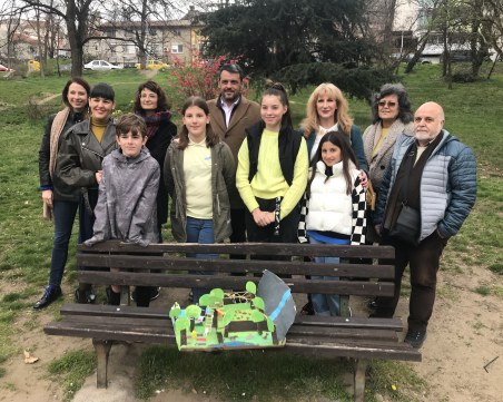 Четвъртокласници направиха проект на мечтания парк в Пловдив