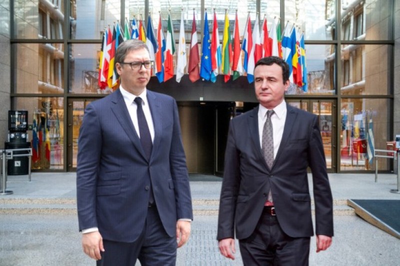 Вучич не е оптимист за срещата с косовския премиер, но е готов на компромиси