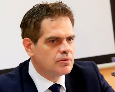 Лъчезар Борисов: Няма заплаха за промяна на курса лев към евро
