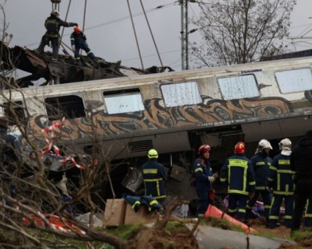Началникът на полицията в Гърция е уволнен след тежката железопътна катастрофа