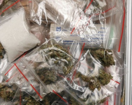 Разбиха престъпна група за разпространение на наркотици във Варна