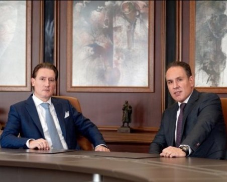 Форбс: Братята Домусчиеви забогатяха с по още 100 млн. долара