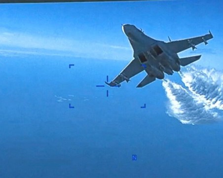 Кремъл: Дроновете над Черно море доказват, че САЩ участват в конфликта срещу Русия