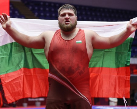 Българин стана европейски шампион до 23 години по борба