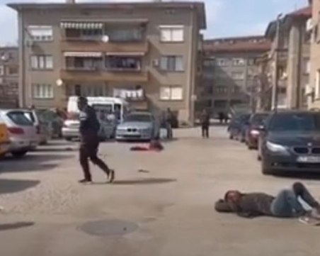 Масов бой с 30 души на паркинг в Казанлък